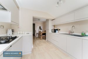 Kitchen- click for photo gallery